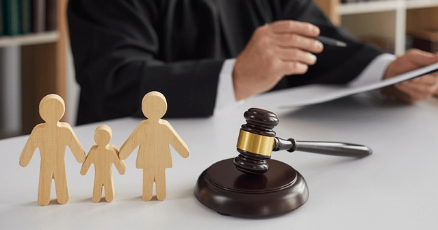 family-law-solicitors-7275099_640 family law solicitors 7275099 640